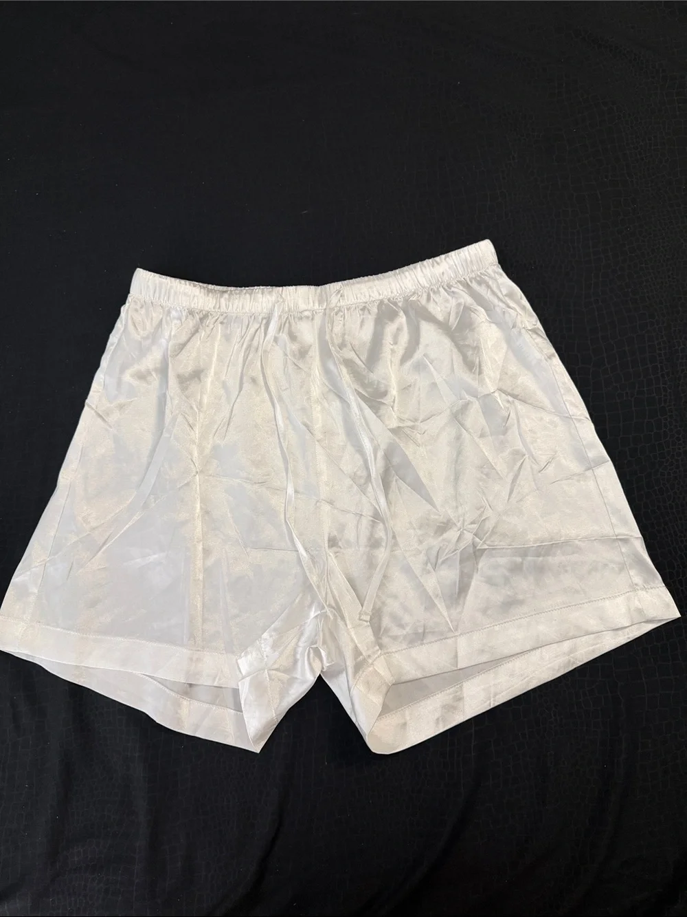 NWOT Satin Short Pajama Set - White - Picture 7 of 9